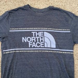 Mens North Face Tshirt Size Medium